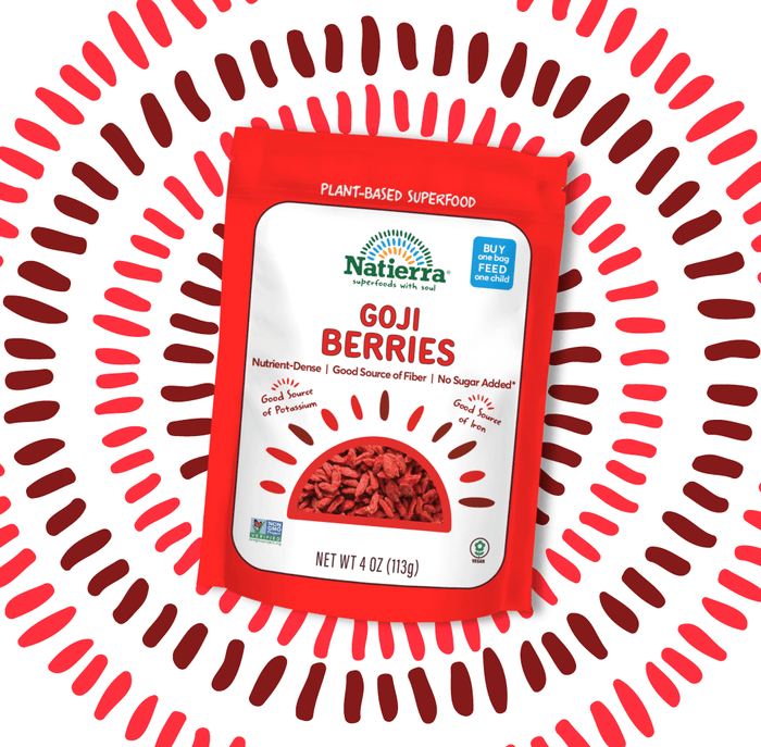 4oz Goji Berries with seeds background